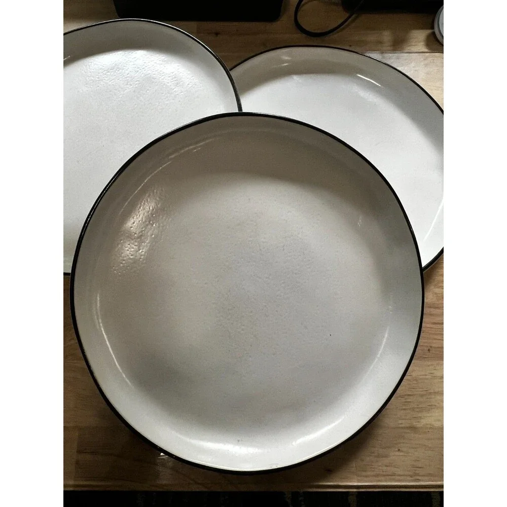 Crate & Barrel Mercer White Black Rim Dinner Plate SET OF 3 Hammered Glossy 11